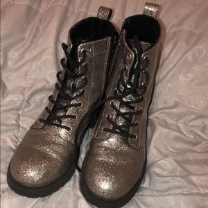 Girls H&M patent boots